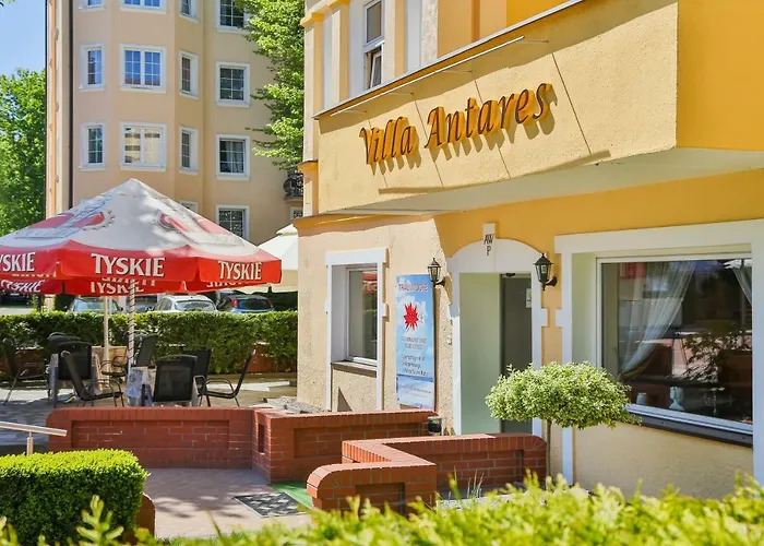 Villa Antares I & II